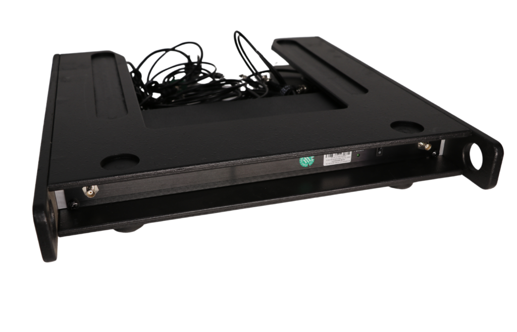Shure UA 844-SWB-E Aktiver Antennensplitter, 4-fach