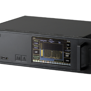 MA Lighting NPU Network Processing Unit – 19-Zoll-Rack-Einheit mit 7"-Touchscreen, Frontansicht
